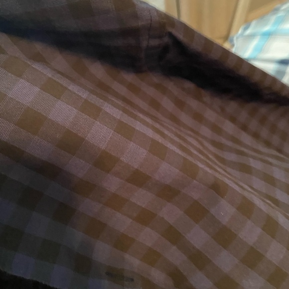 Men’s size medium blue/black plaid button up shirt - Picture 3 of 5